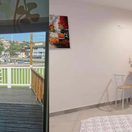 Aparthotel Au Bord De L'Eau Saint-Gilles-les Bains Esterno foto